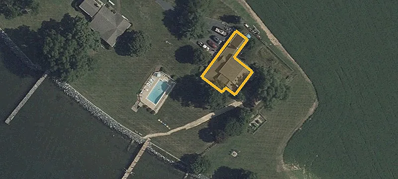 335 Strathmore Ln