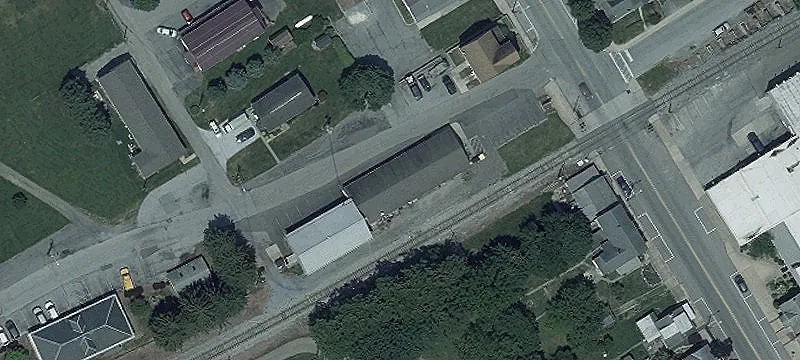 48 Main St