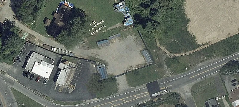 8219 Woodyard Rd