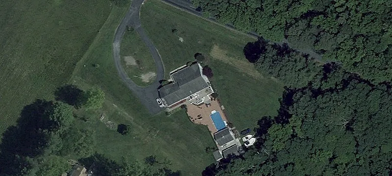 202 Neighbors Rd