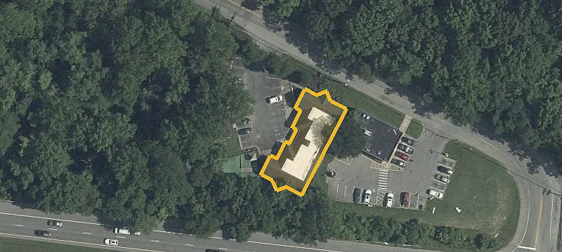 15705 Hall Rd