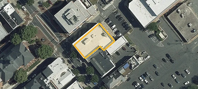 101 Main St