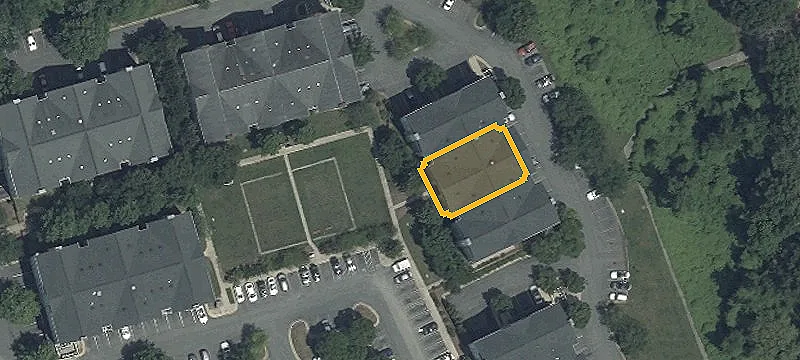 14100 Farnsworth Lngar2