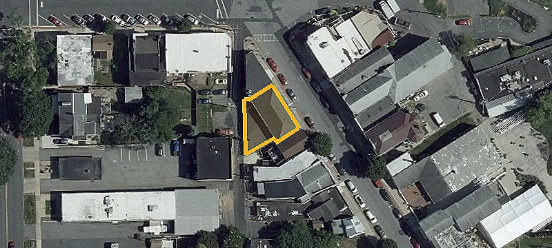 328 Saint John St
