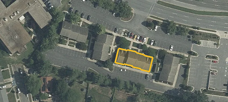 9101 Cherry Ln Ste, Unit 211