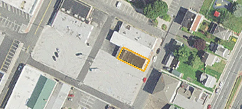 18 Howard St