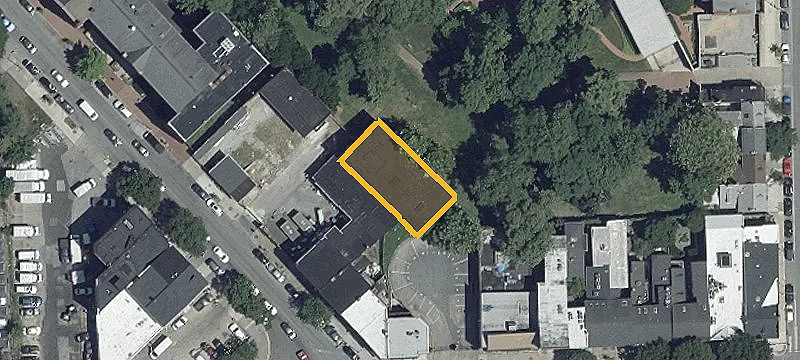 557 Seminary Ave