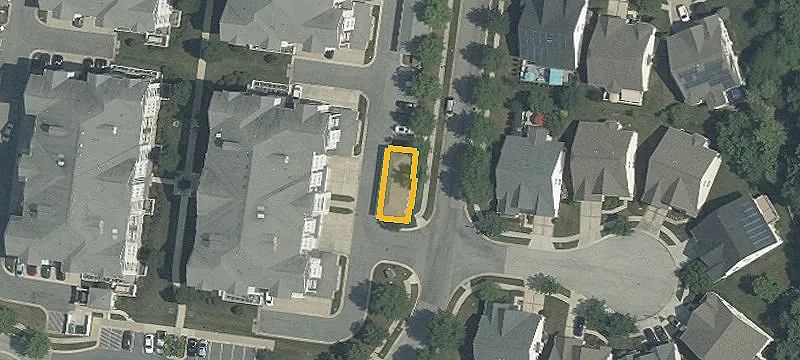 13901 Belle Chasse Blvd, Unit G28