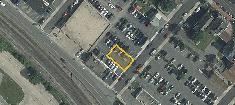 206 Fulton St