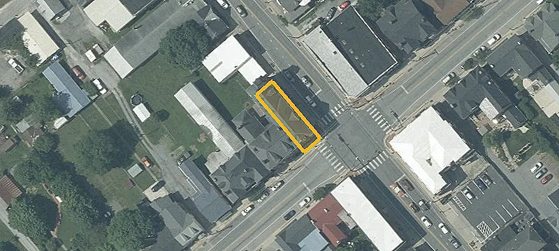 2 Frederick St
