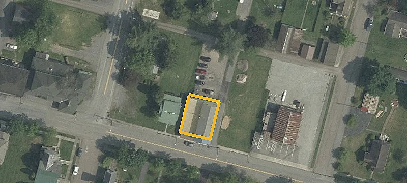 250 Maple St