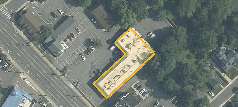 211 Frederick Ave