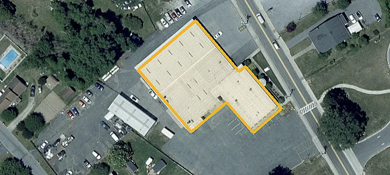218 Main St