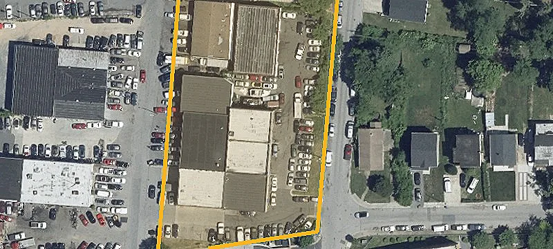 1006 Cummings Ave