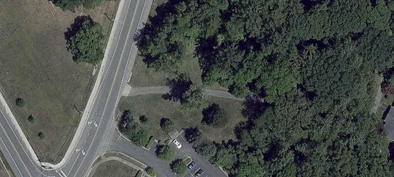 3 Armory Rd