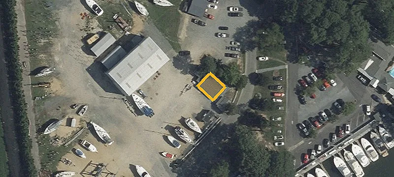 455 Lore Rd