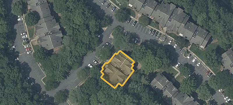 20700 Crystal Hl Cir