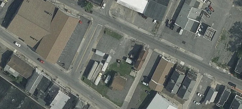 642 Ctr St