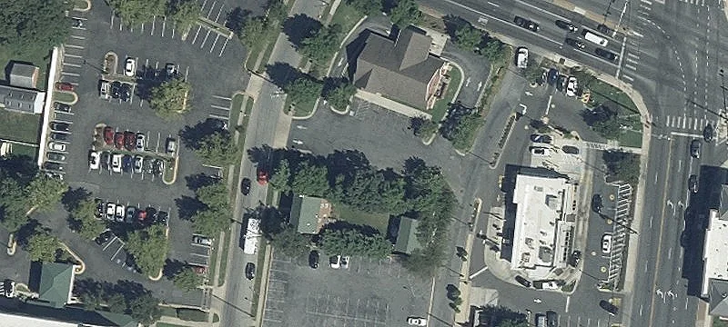 6211 44th Pl