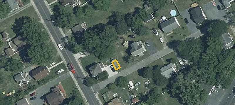 102 Dudley Ave