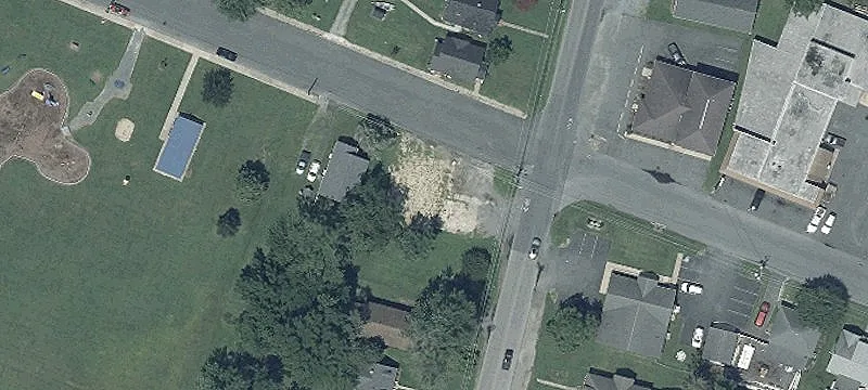 301 Dorchester Ave