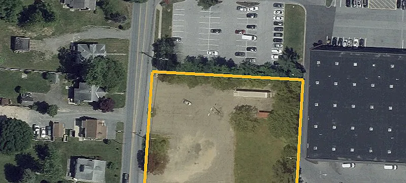 715 Hammonds Fry Rd