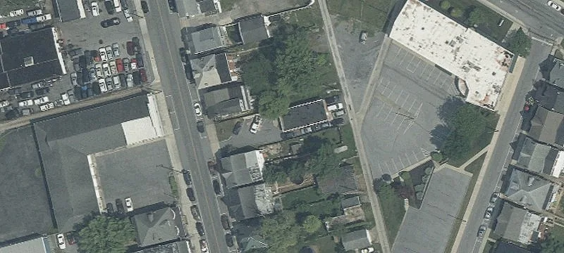 240 Frederick St