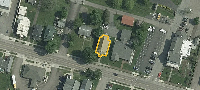 119 Main St