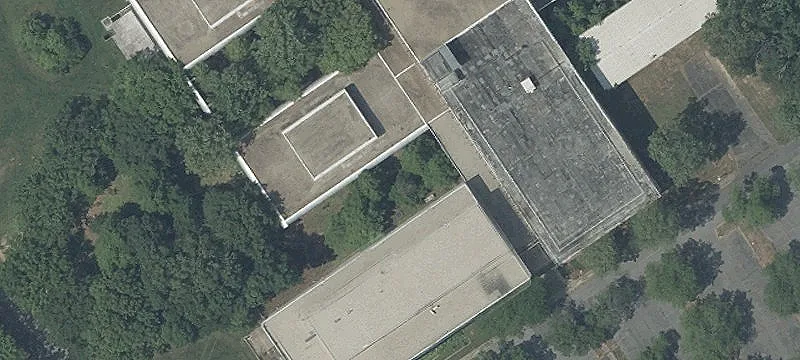 22300 Comsat Dr