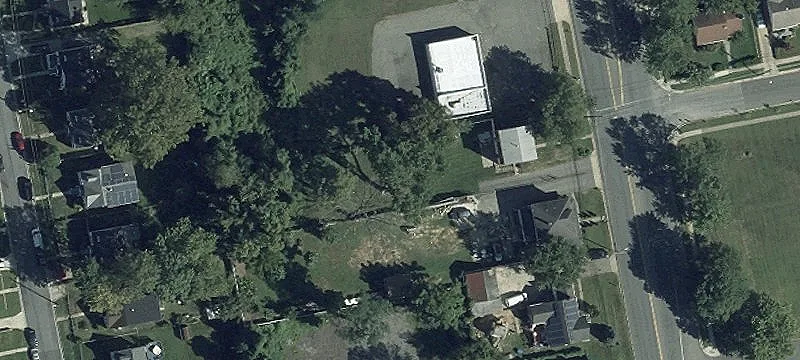 401 Addison S Rd