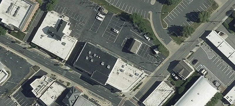 101 Main St