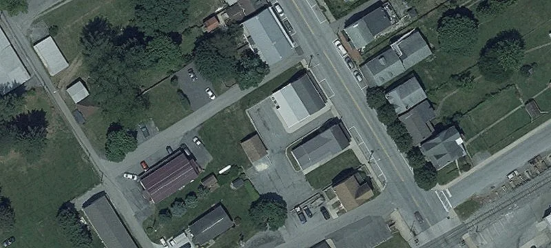 38 Main St