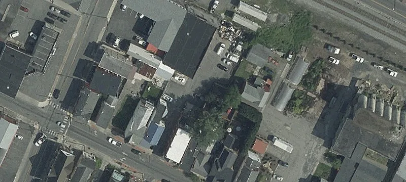 441 Ctr St