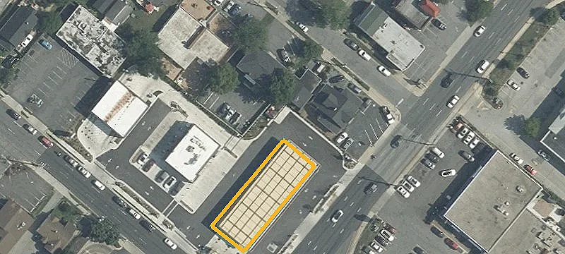 304 Compton Ave