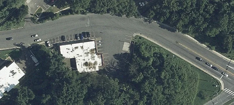 3201 Naylor Rd