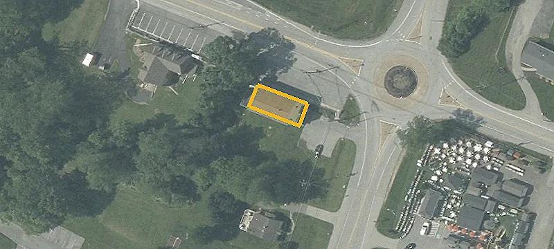 16105 Frederick Rd