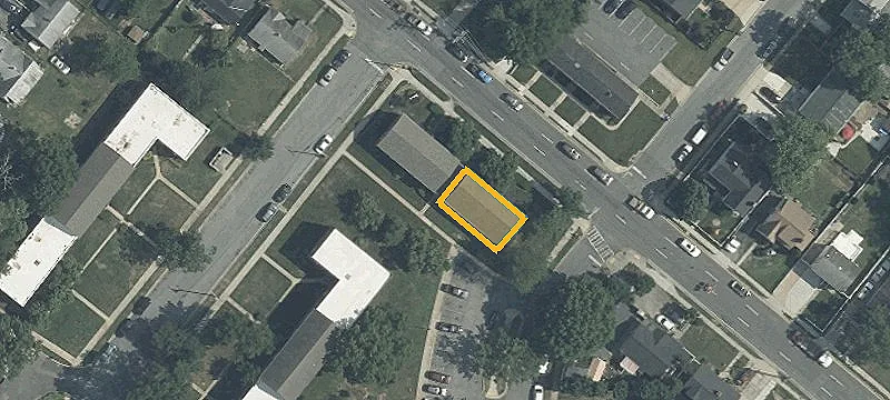 323 Thomas Dr