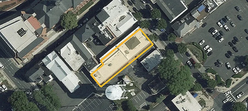 112 Main St