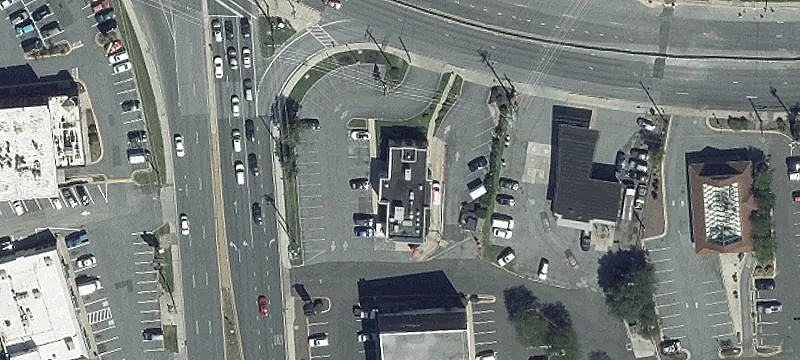 2001 University E Blvd