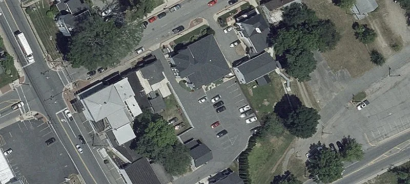 160 Main St