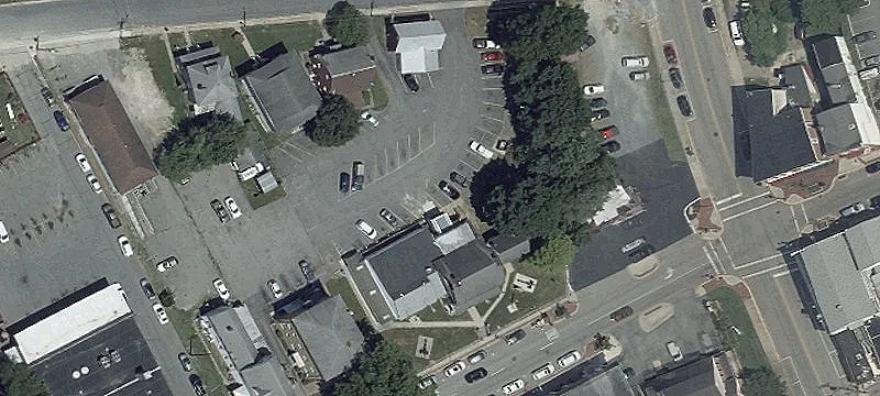 129 Main St