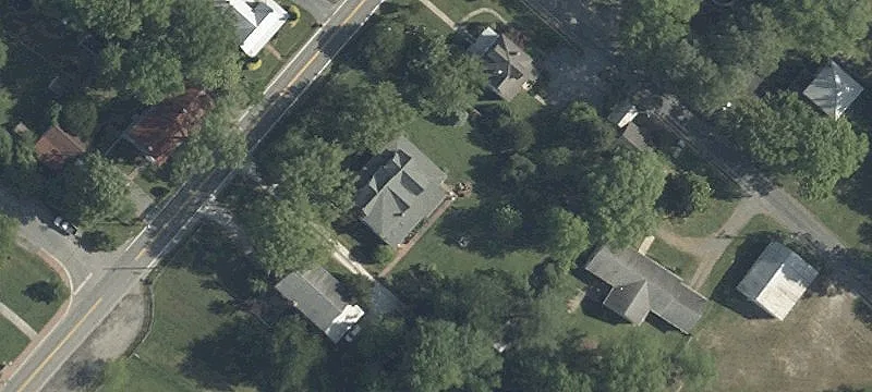 432 Love Pt Rd