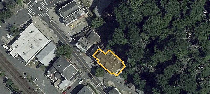 20 Main St