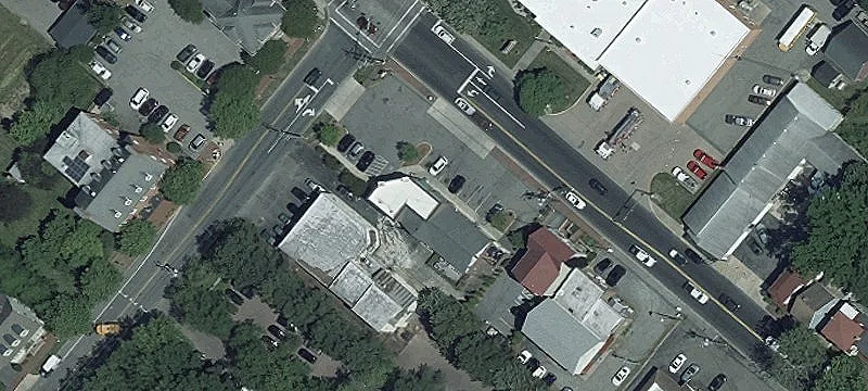 212 Maple Ave