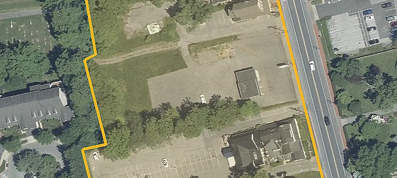328 Main St