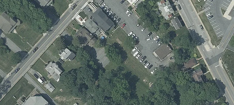 307 Main St