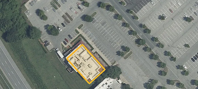 6201 Columbia Xing Cir