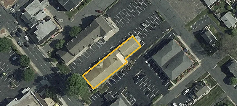 319 Main St