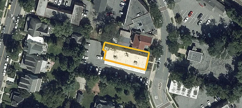 10404 Montgomery Ave