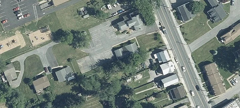 1420 Main St